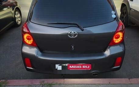 Toyota Vitz, 2010 год, 720 000 рублей, 9 фотография