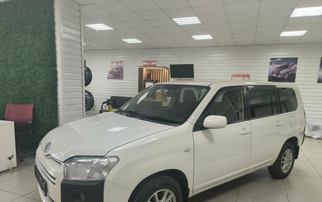 Toyota Probox I, 2017 год, 879 000 рублей, 5 фотография