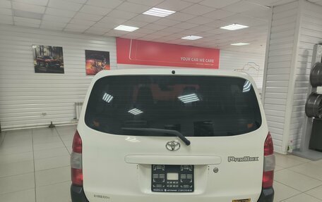 Toyota Probox I, 2017 год, 879 000 рублей, 7 фотография