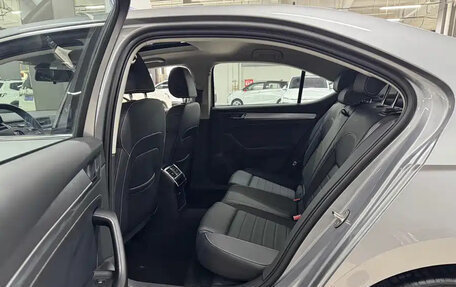 Skoda Superb III рестайлинг, 2025 год, 2 100 000 рублей, 10 фотография