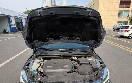 Volvo V40 II рестайлинг, 2018 год, 1 300 000 рублей, 15 фотография