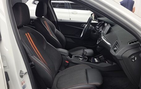 BMW 1 серия, 2020 год, 2 270 000 рублей, 11 фотография