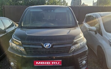 Toyota Voxy III, 2016 год, 1 510 600 рублей, 1 фотография
