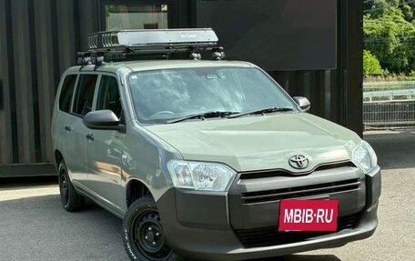 Toyota Probox I, 2022 год, 1 014 000 рублей, 3 фотография