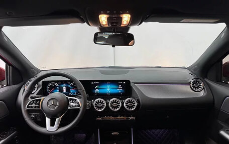 Mercedes-Benz GLA, 2023 год, 2 500 000 рублей, 10 фотография