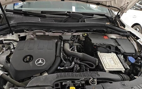 Mercedes-Benz GLA, 2023 год, 2 400 000 рублей, 11 фотография