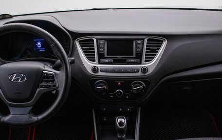 Hyundai Solaris II рестайлинг, 2019 год, 1 380 000 рублей, 14 фотография