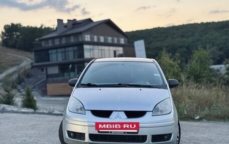 Mitsubishi Colt VI рестайлинг, 2006 год, 359 000 рублей, 2 фотография