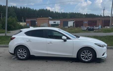 Mazda Axela, 2019 год, 1 700 000 рублей, 3 фотография