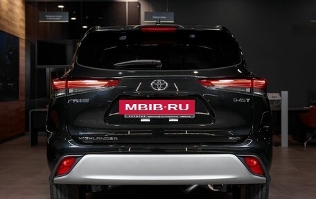 Toyota Highlander, 2026 год, 5 700 000 рублей, 5 фотография