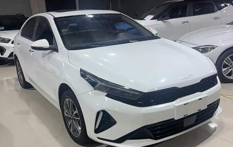 KIA K3, 2022 год, 1 380 000 рублей, 2 фотография
