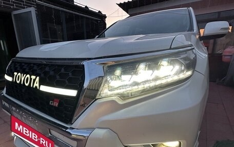 Toyota Land Cruiser Prado 150 рестайлинг 2, 2014 год, 3 350 000 рублей, 6 фотография