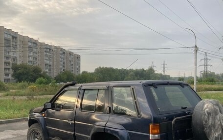 Nissan Terrano II рестайлинг, 1994 год, 750 000 рублей, 5 фотография