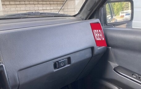 Nissan Terrano II рестайлинг, 1994 год, 750 000 рублей, 8 фотография
