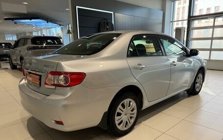 Toyota Corolla, 2011 год, 1 029 000 рублей, 6 фотография