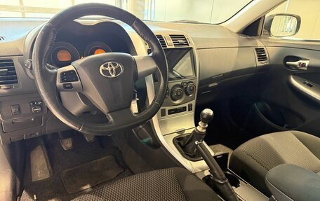 Toyota Corolla, 2011 год, 1 029 000 рублей, 10 фотография