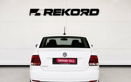 Volkswagen Polo VI (EU Market), 2018 год, 1 399 000 рублей, 6 фотография