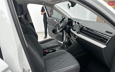 Volkswagen Tiguan II, 2023 год, 2 370 095 рублей, 11 фотография