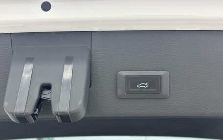 Volkswagen Tiguan II, 2023 год, 2 370 095 рублей, 14 фотография