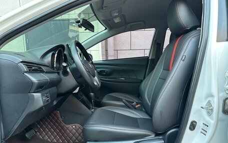 Toyota Yaris XP150 рестайлинг, 2022 год, 1 393 095 рублей, 7 фотография