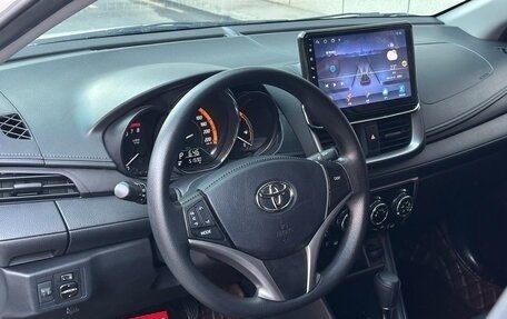 Toyota Yaris XP150 рестайлинг, 2022 год, 1 393 095 рублей, 10 фотография