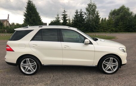 Mercedes-Benz M-Класс, 2014 год, 3 000 000 рублей, 3 фотография
