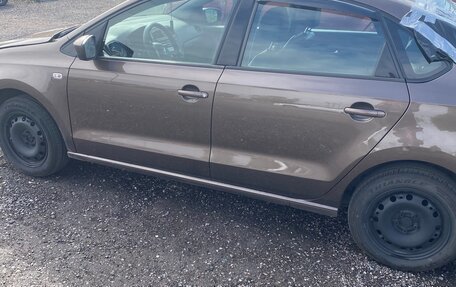 Volkswagen Polo VI (EU Market), 2015 год, 300 000 рублей, 3 фотография