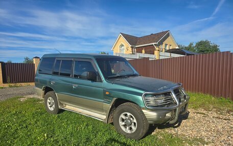 Mitsubishi Pajero III рестайлинг, 1996 год, 600 000 рублей, 3 фотография