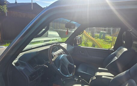 Mitsubishi Pajero III рестайлинг, 1996 год, 600 000 рублей, 11 фотография