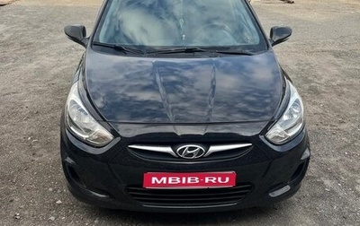 Hyundai Solaris II рестайлинг, 2011 год, 600 000 рублей, 1 фотография