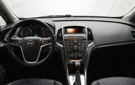Opel Astra J, 2013 год, 690 000 рублей, 13 фотография