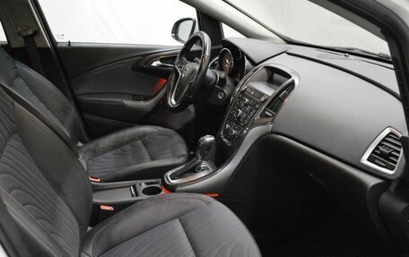 Opel Astra J, 2013 год, 690 000 рублей, 11 фотография