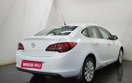 Opel Astra J, 2013 год, 690 000 рублей, 5 фотография