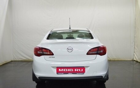 Opel Astra J, 2013 год, 690 000 рублей, 6 фотография