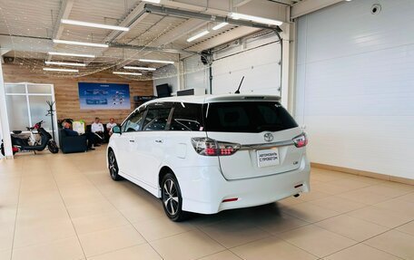 Toyota Wish II, 2013 год, 1 599 000 рублей, 4 фотография