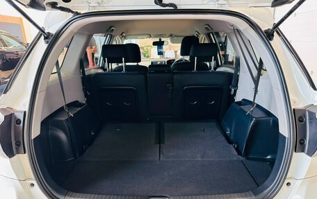 Toyota Wish II, 2013 год, 1 599 000 рублей, 20 фотография