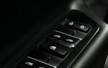 Geely Atlas I, 2019 год, 1 779 000 рублей, 24 фотография