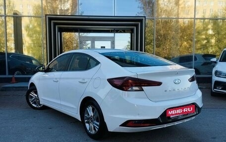 Hyundai Elantra VI рестайлинг, 2020 год, 1 499 000 рублей, 8 фотография
