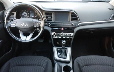 Hyundai Elantra VI рестайлинг, 2020 год, 1 499 000 рублей, 15 фотография