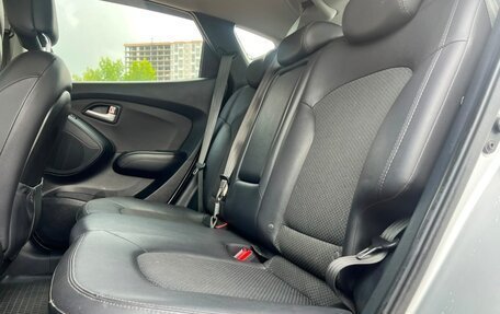 Hyundai ix35 I рестайлинг, 2013 год, 2 300 000 рублей, 19 фотография