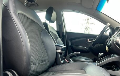 Hyundai ix35 I рестайлинг, 2013 год, 2 300 000 рублей, 20 фотография