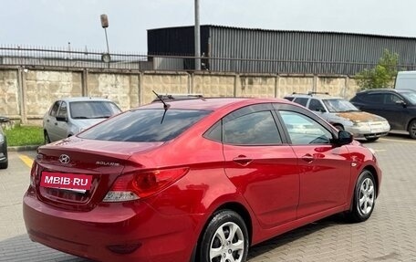 Hyundai Solaris II рестайлинг, 2011 год, 635 000 рублей, 4 фотография
