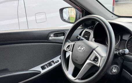 Hyundai Solaris II рестайлинг, 2011 год, 635 000 рублей, 14 фотография
