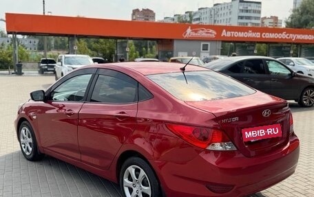 Hyundai Solaris II рестайлинг, 2011 год, 635 000 рублей, 7 фотография