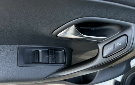 Volkswagen Polo VI (EU Market), 2019 год, 849 000 рублей, 18 фотография