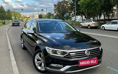 Volkswagen Passat B8 рестайлинг, 2019 год, 2 850 000 рублей, 2 фотография