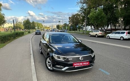 Volkswagen Passat B8 рестайлинг, 2019 год, 2 850 000 рублей, 3 фотография