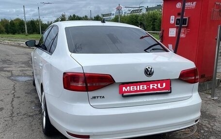 Volkswagen Jetta VI, 2015 год, 1 080 000 рублей, 5 фотография