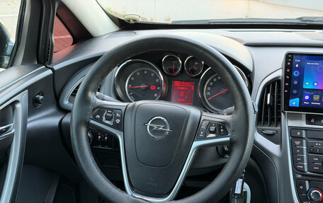 Opel Astra J, 2013 год, 870 000 рублей, 16 фотография