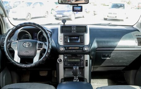 Toyota Land Cruiser Prado 150 рестайлинг 2, 2010 год, 2 499 000 рублей, 8 фотография